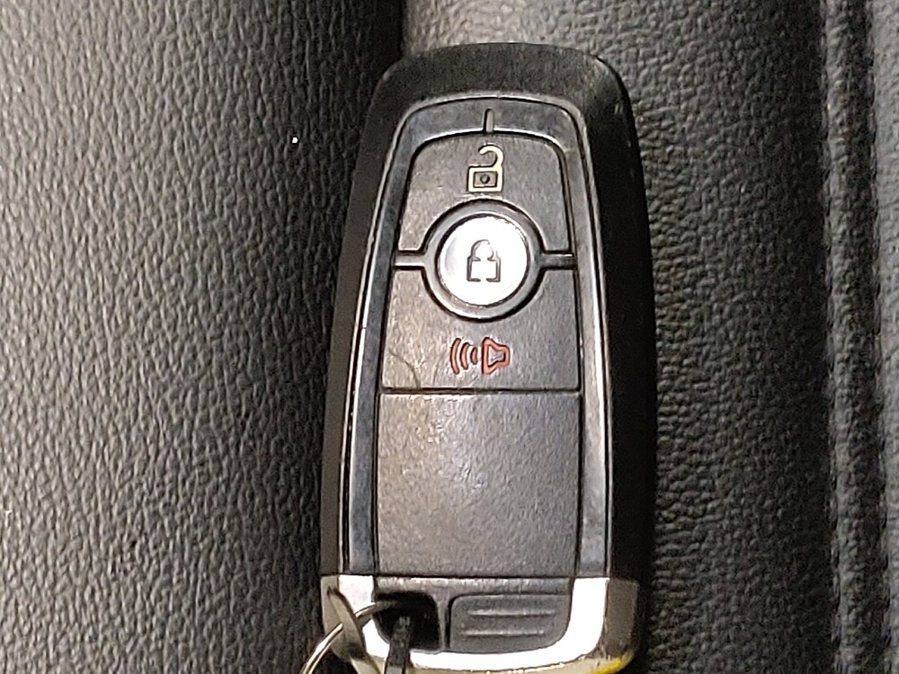 2020 Ford Edge in Tulsa, OK 74145 - 18093081 32