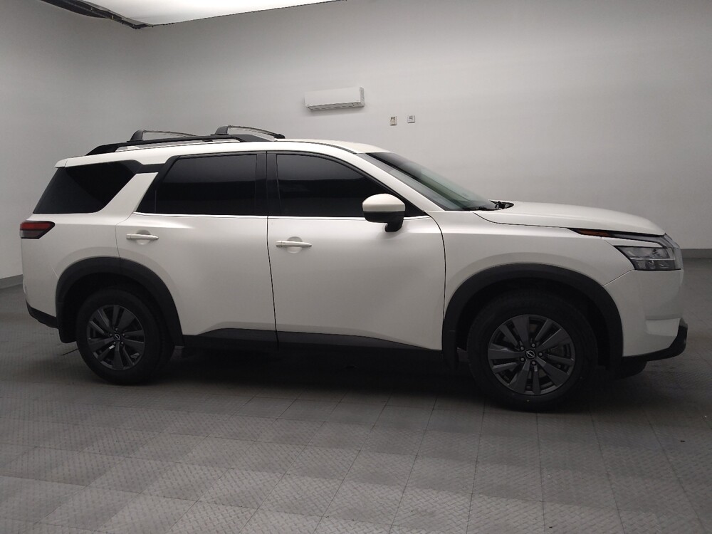 2022 Nissan Pathfinder in Oklahoma City, OK 73139 - 18093082 11