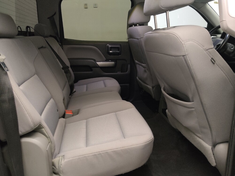 2018 Chevrolet Silverado 1500 in Plano, TX 75074 - 18093087 19