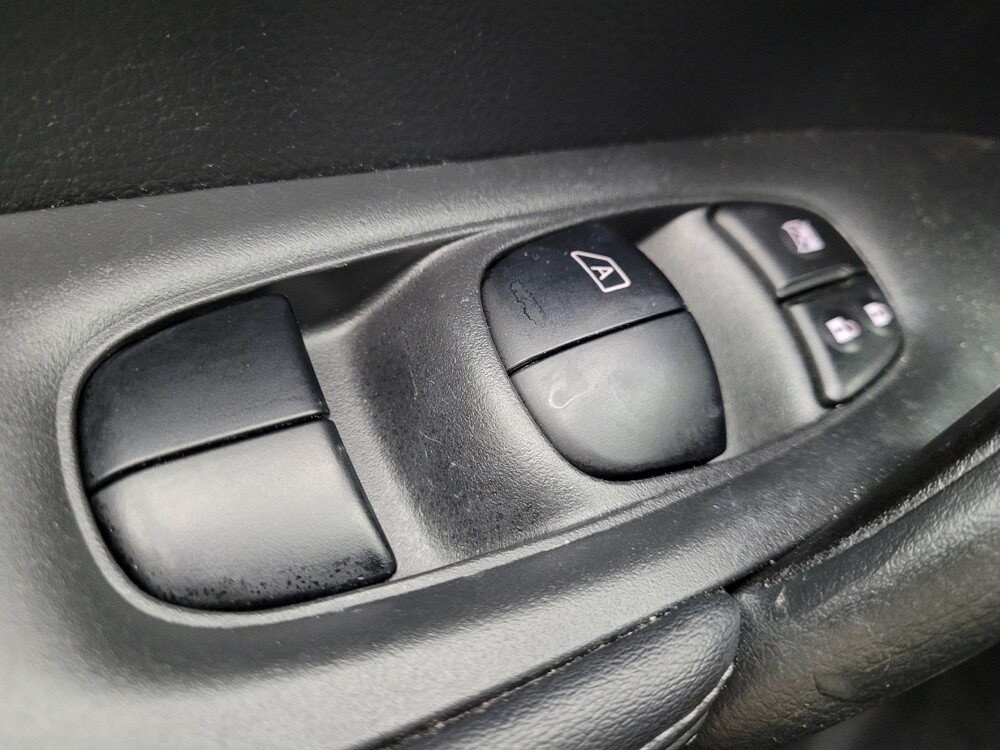 2018 Nissan Rogue in Columbia, SC 29210 - 18093091 27