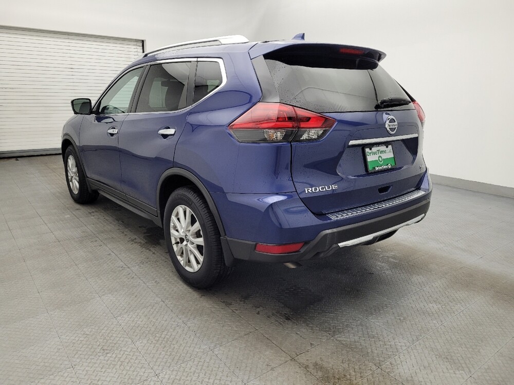 2018 Nissan Rogue in Columbia, SC 29210 - 18093091 5