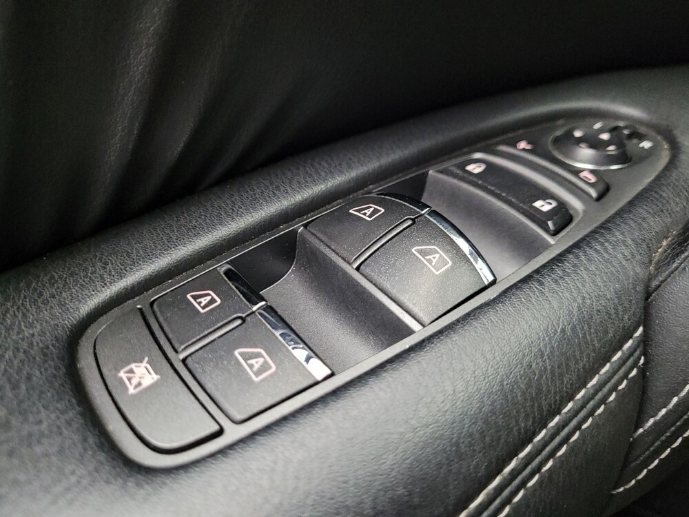 2019 Nissan Armada in Glendale, AZ 85301 - 18093092 27