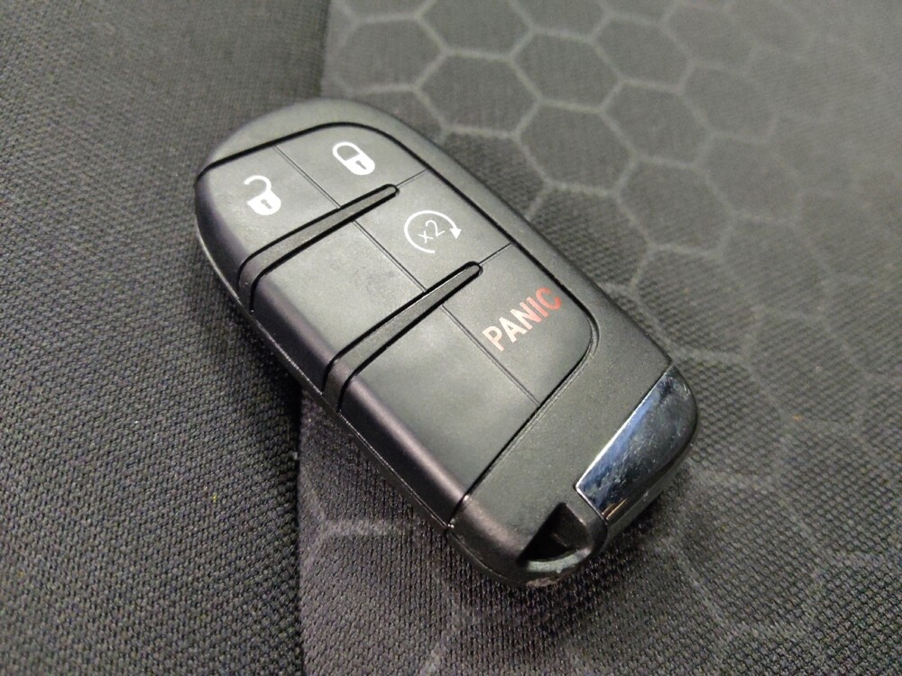 2019 Jeep Compass in Mesa, AZ 85210 - 18093094 32