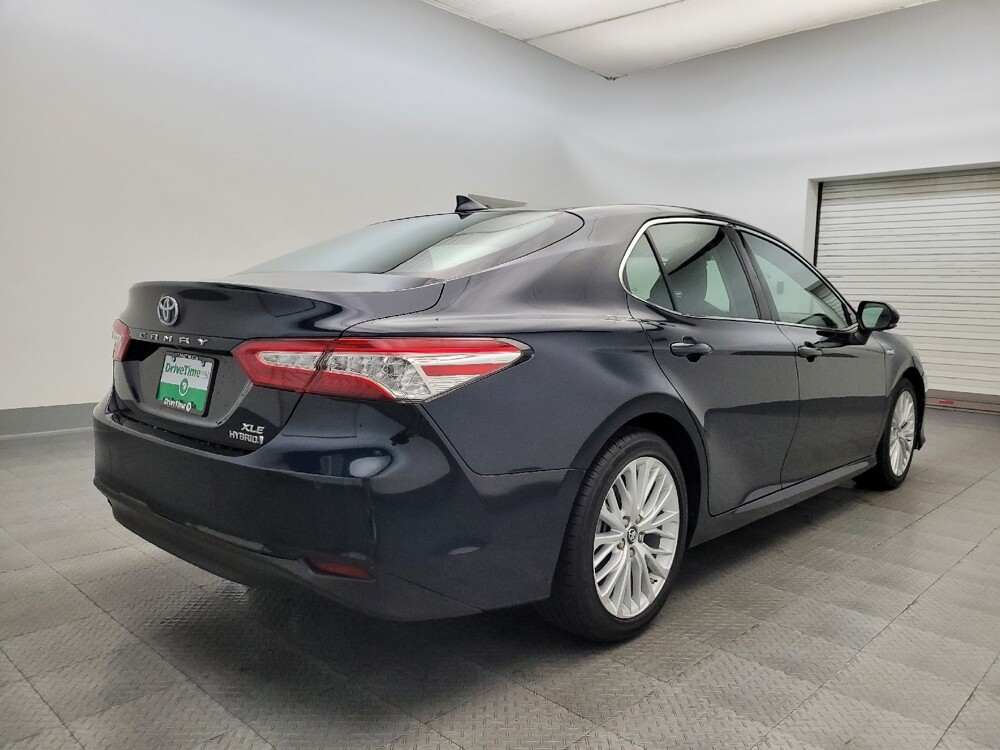 2018 Toyota Camry in Glendale, AZ 85301 - 18093095 9