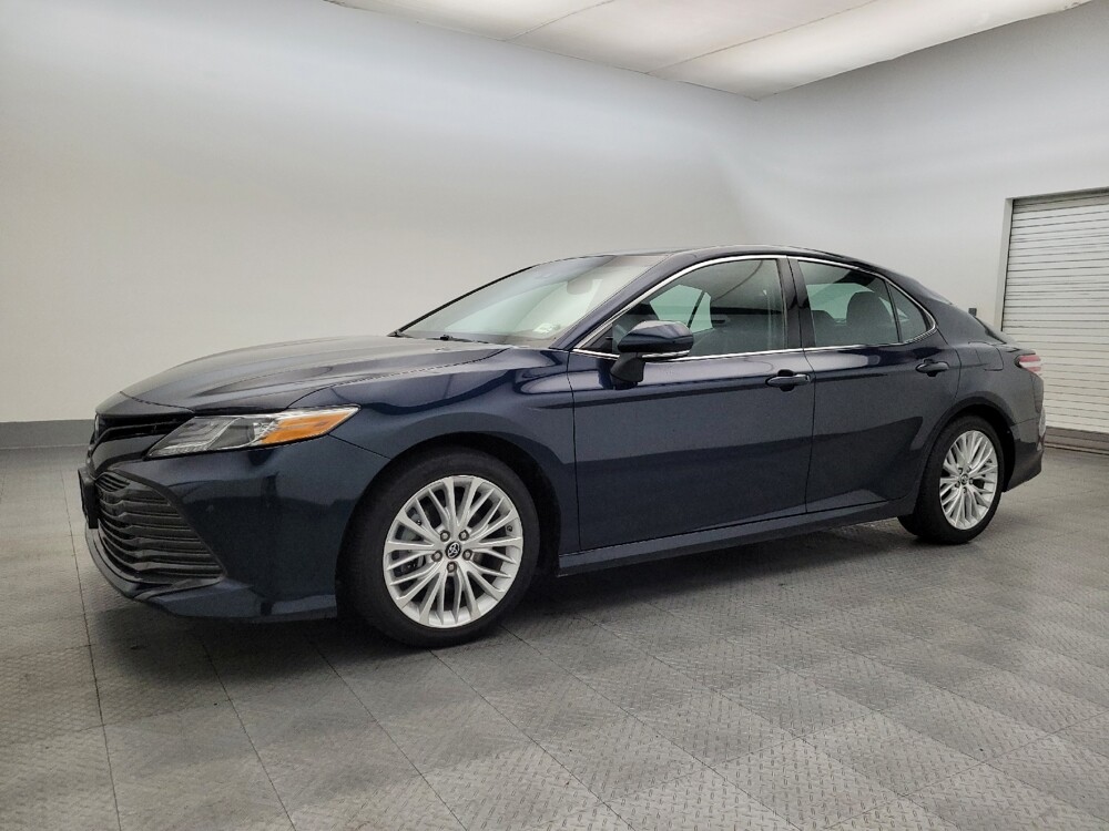 2018 Toyota Camry in Glendale, AZ 85301 - 18093095 2
