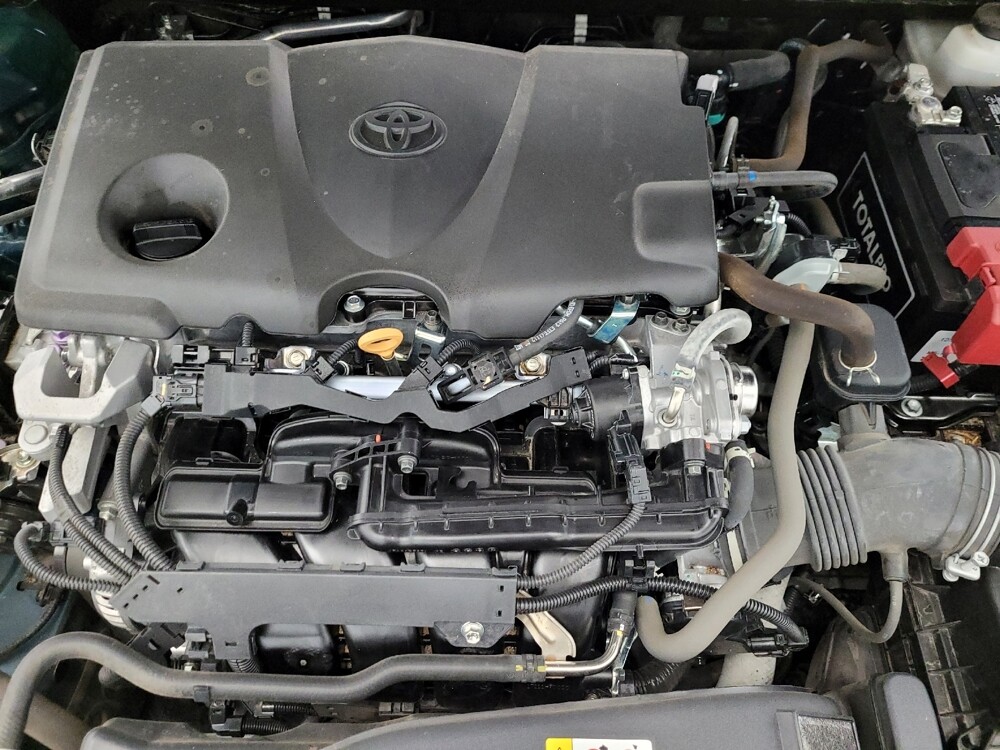 2021 Toyota Camry in Phoenix, AZ 85022 - 18093096 30