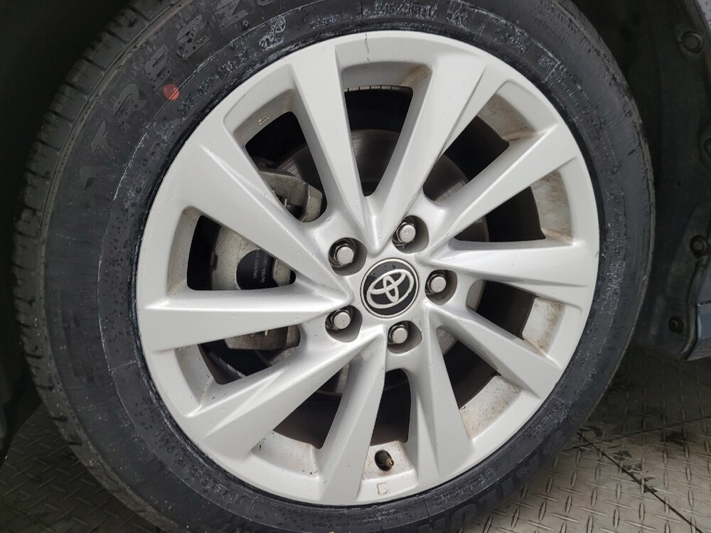 2021 Toyota Camry in Phoenix, AZ 85022 - 18093096 31