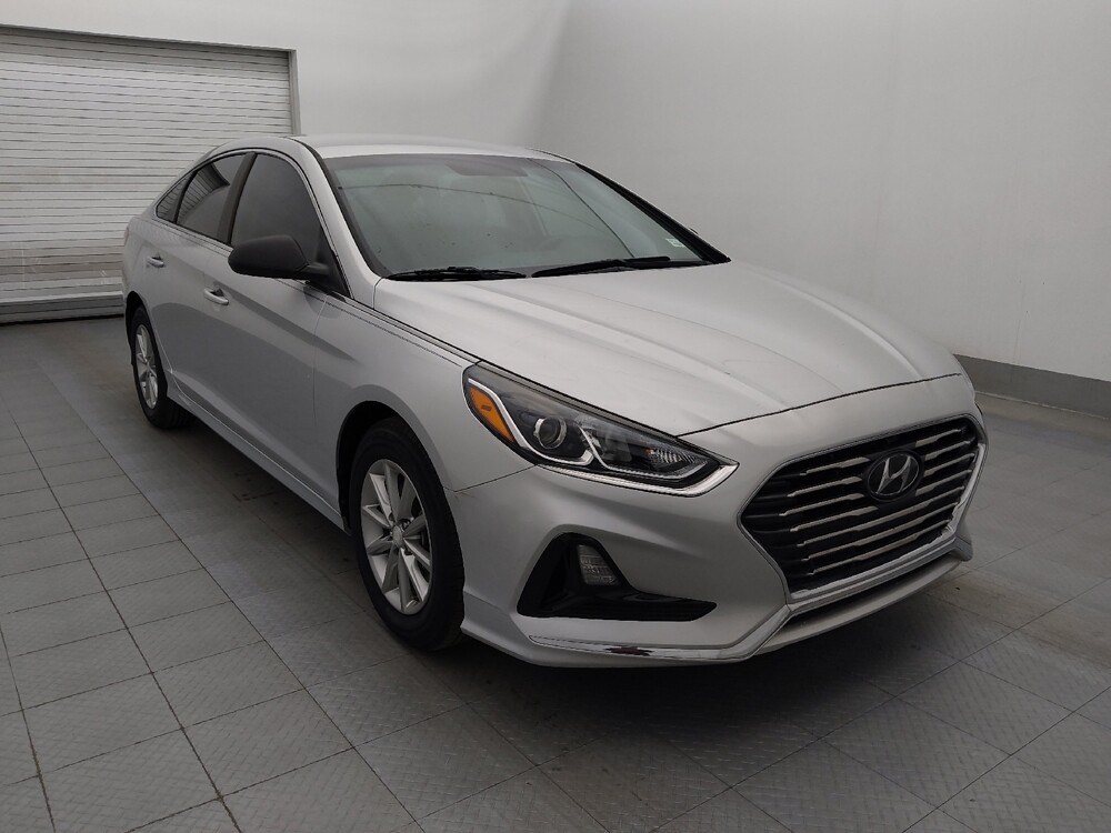 2018 Hyundai Sonata in Macon, GA 31210 - 18093100 13