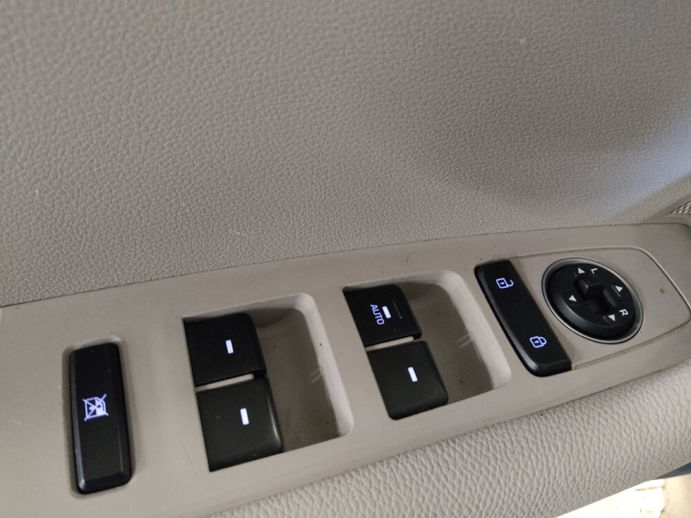 2018 Hyundai Sonata in Macon, GA 31210 - 18093100 27