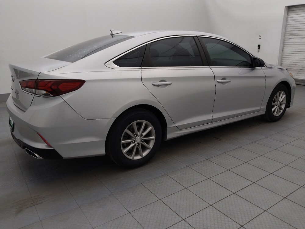 2018 Hyundai Sonata in Macon, GA 31210 - 18093100 10