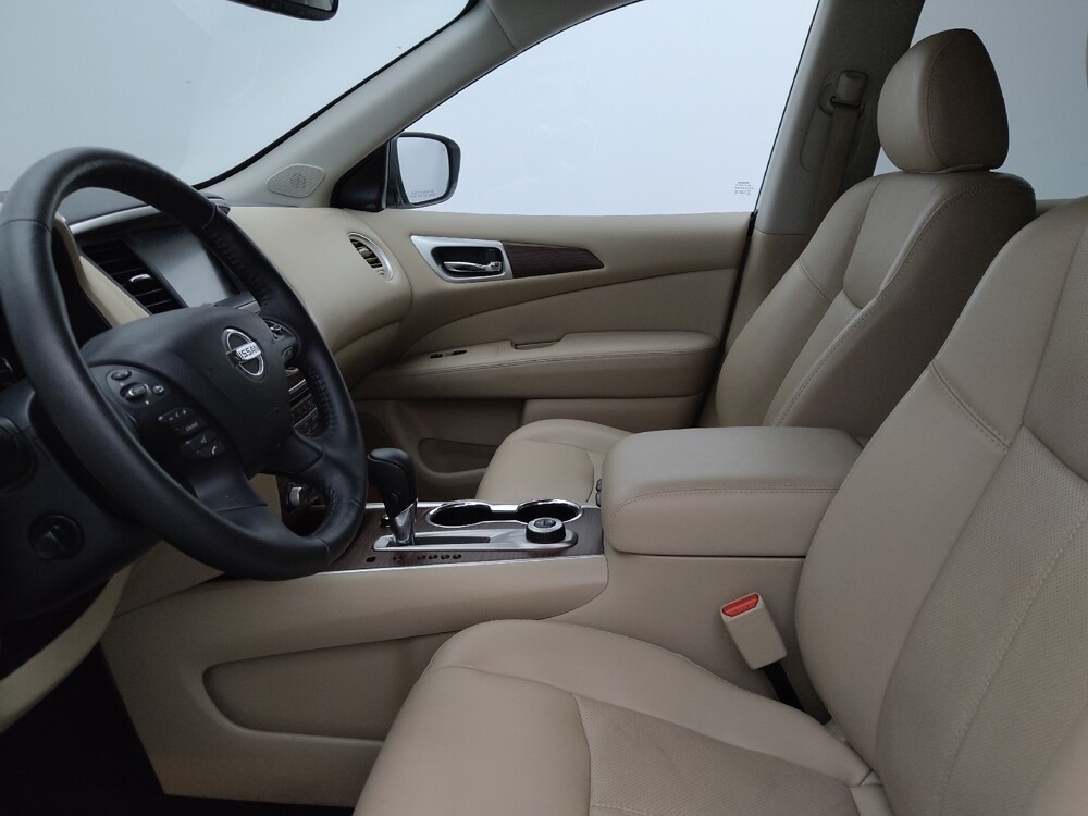 2019 Nissan Pathfinder in Tampa, FL 33619 - 18093102 17