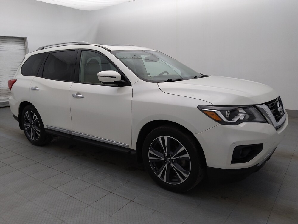 2019 Nissan Pathfinder in Tampa, FL 33619 - 18093102 11