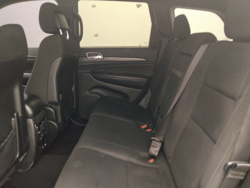 2019 Jeep Grand Cherokee in Clearwater, FL 33764 - 18093103 18