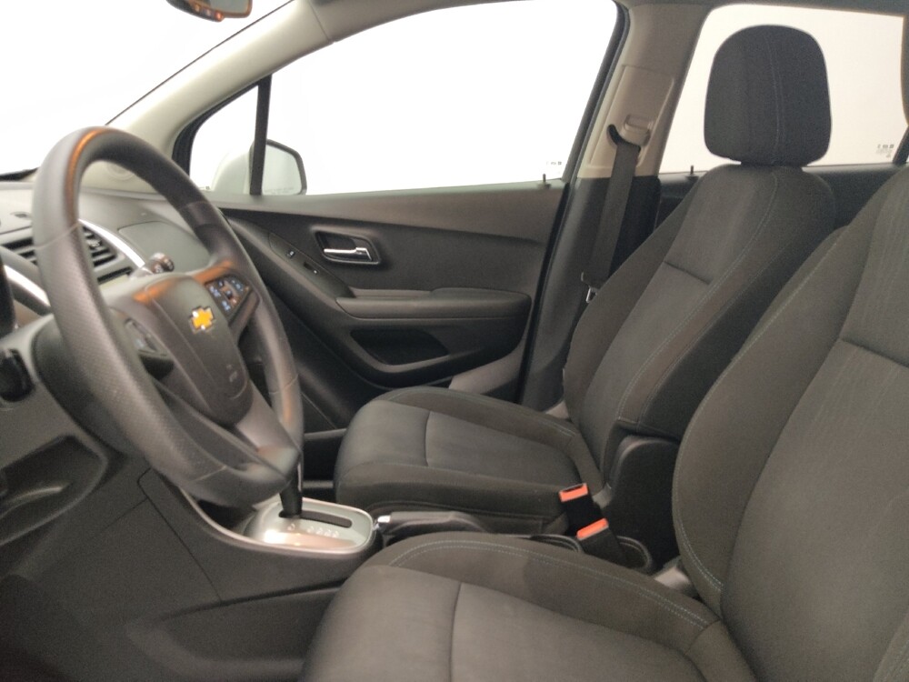 2015 Chevrolet Trax in Fort Myers, FL 33907 - 18093106 17