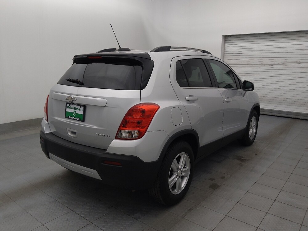 2015 Chevrolet Trax in Fort Myers, FL 33907 - 18093106 9