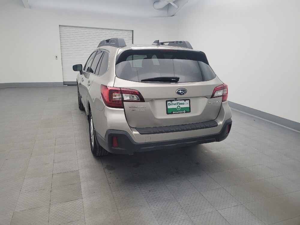 2018 Subaru Outback in Toledo, OH 43617 - 18093107 6