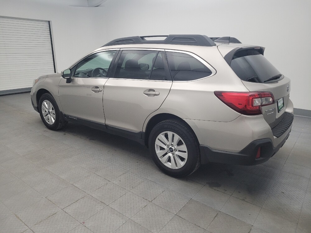 2018 Subaru Outback in Toledo, OH 43617 - 18093107 3