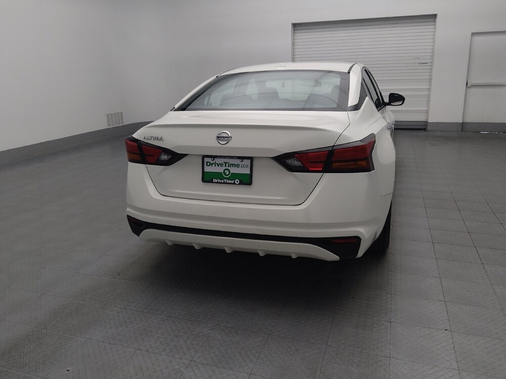 2020 Nissan Altima in Hialeah, FL 33014 - 18093115 7