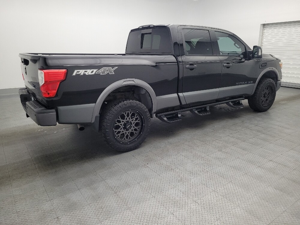2016 Nissan Titan in Ocala, FL 34471 - 18093120 10