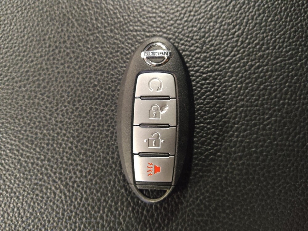 2016 Nissan Titan in Ocala, FL 34471 - 18093120 32