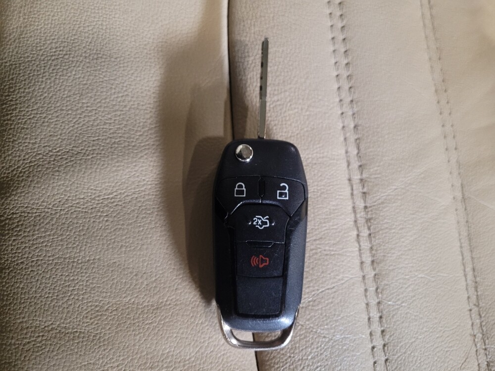 2014 Ford Fusion in Jacksonville, FL 32210 - 18093125 32