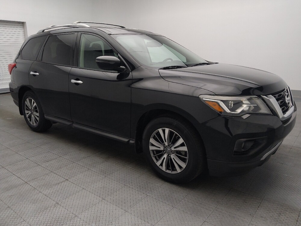 2018 Nissan Pathfinder in Orlando, FL 32808 - 18093128 11