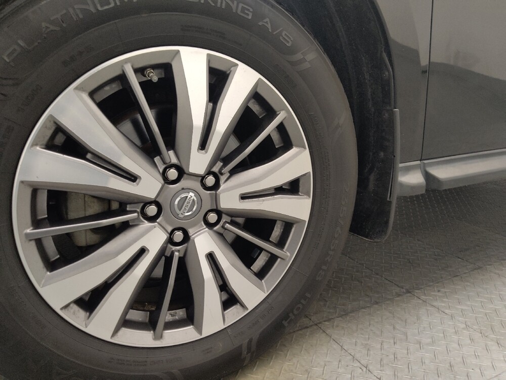 2018 Nissan Pathfinder in Orlando, FL 32808 - 18093128 31