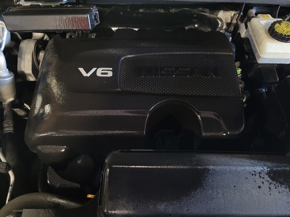 2018 Nissan Pathfinder in Orlando, FL 32808 - 18093128 30