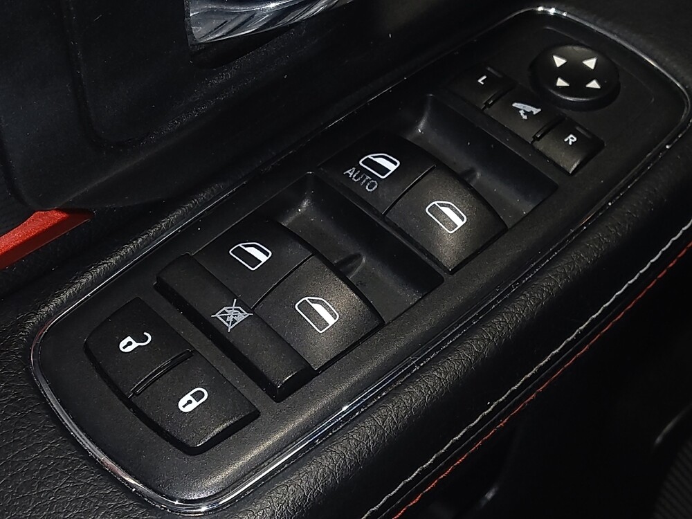 2016 RAM 1500 in Jacksonville, FL 32210 - 18093131 27