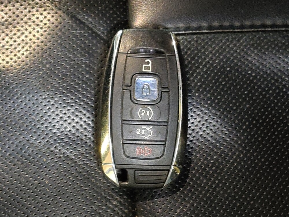 2019 Lincoln MKZ in Columbia, SC 29210 - 18093138 32