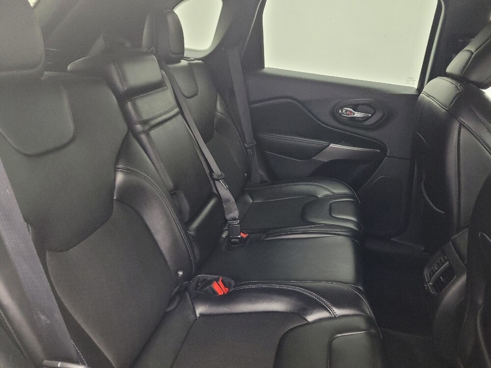 2019 Jeep Cherokee in Columbia, SC 29210 - 18093139 19