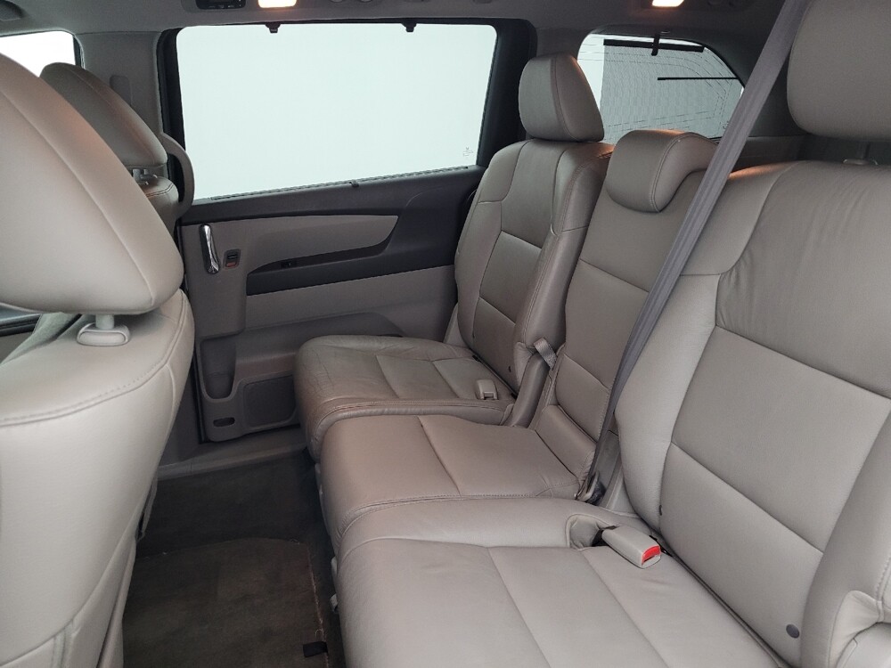 2014 Honda Odyssey in Wilmington, NC 28405 - 18093144 18
