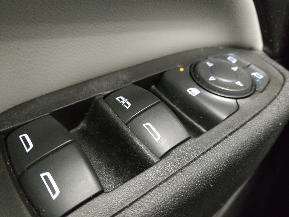 2021 Chevrolet Equinox in Columbia, SC 29210 - 18093146 27