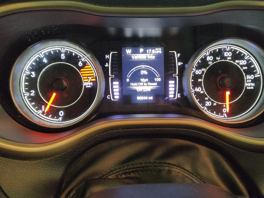 2018 Jeep Cherokee in Wilmington, NC 28405 - 18093148 23