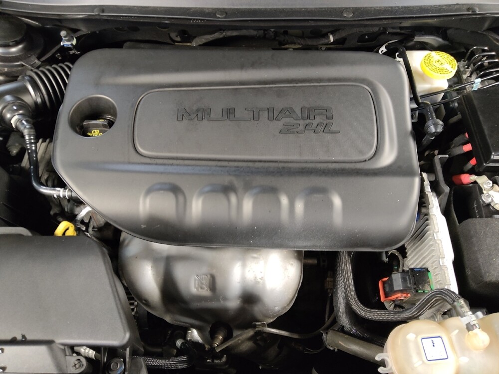 2019 Jeep Cherokee in Columbia, SC 29210 - 18093149 30