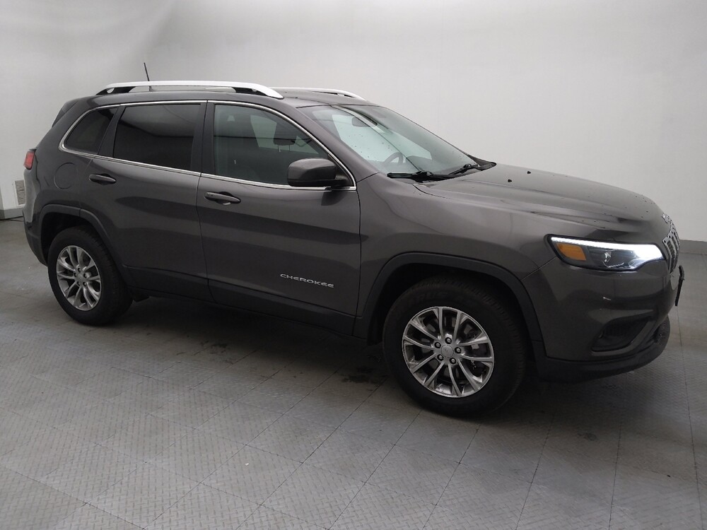 2019 Jeep Cherokee in Columbia, SC 29210 - 18093149 11