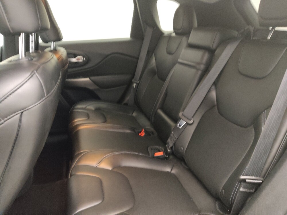 2019 Jeep Cherokee in Columbia, SC 29210 - 18093149 18