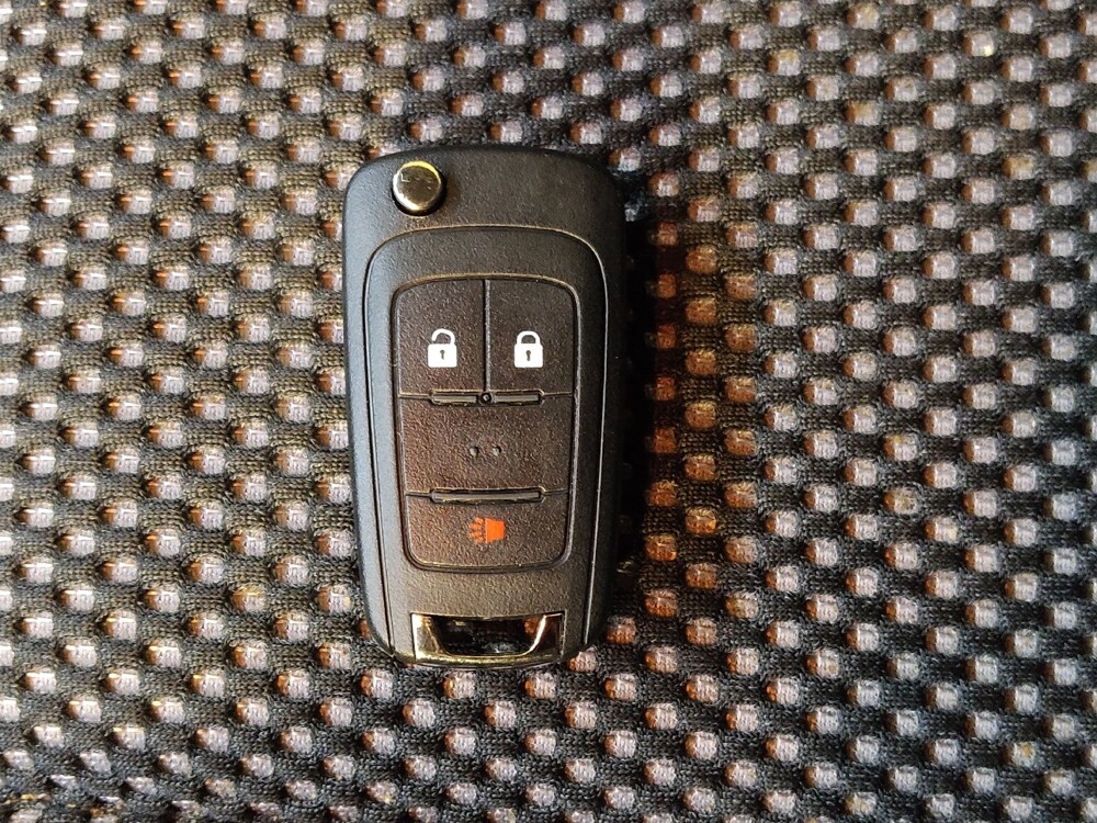 2017 Chevrolet Equinox in Raleigh, NC 27604 - 18093154 32