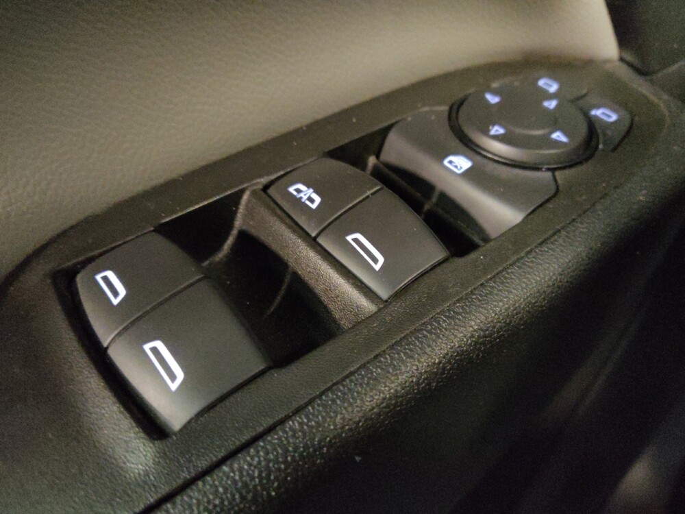 2022 Chevrolet Equinox in Mesa, AZ 85210 - 18093159 27