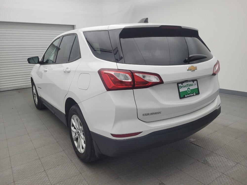 2019 Chevrolet Equinox in Baton Rouge, LA 70816 - 18093164 5