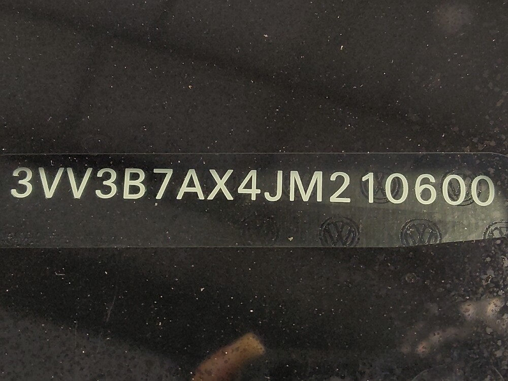 2018 Volkswagen Tiguan in San Antonio, TX 78238 - 18093165 33