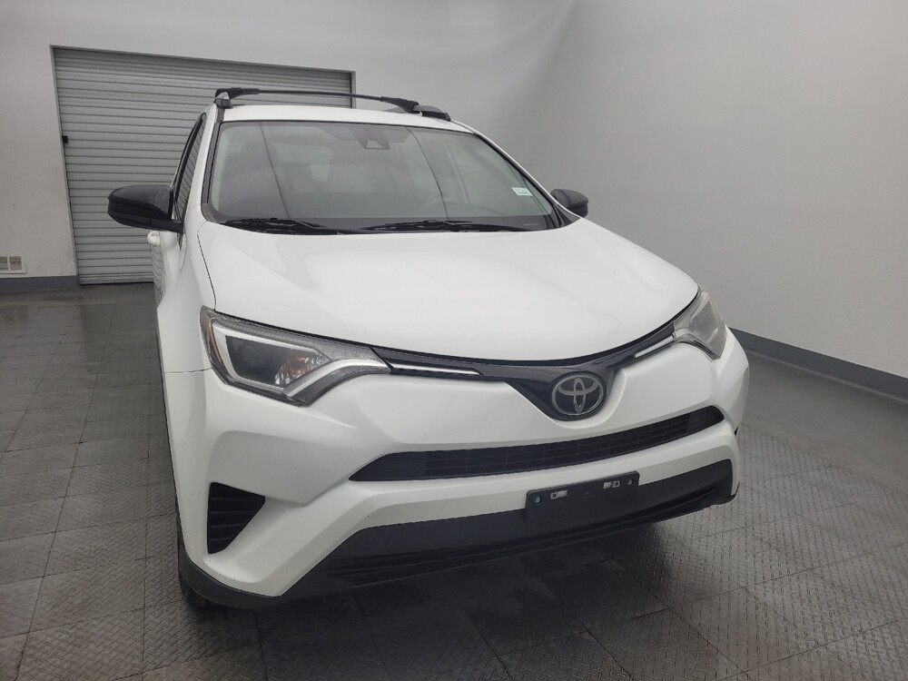 2018 Toyota RAV4 in Baton Rouge, LA 70816 - 18093166 14