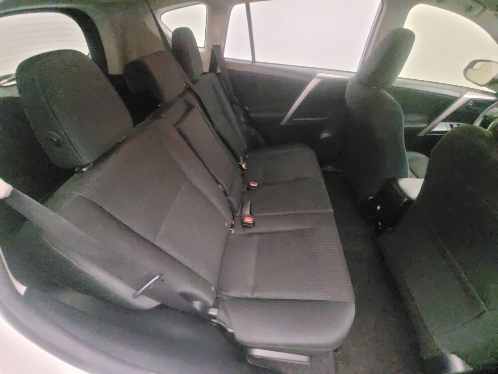 2018 Toyota RAV4 in Baton Rouge, LA 70816 - 18093166 19