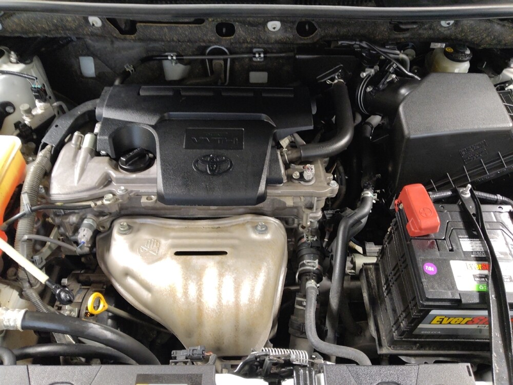 2018 Toyota RAV4 in Baton Rouge, LA 70816 - 18093166 30