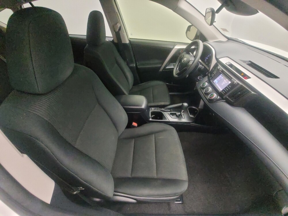 2018 Toyota RAV4 in Baton Rouge, LA 70816 - 18093166 21