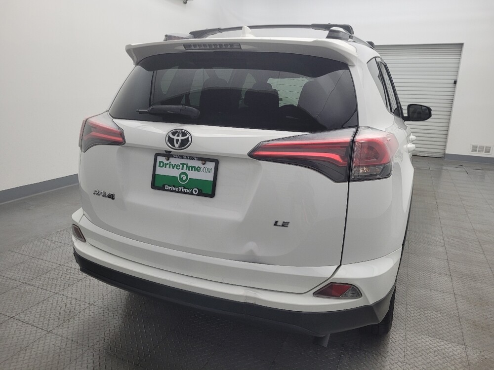 2018 Toyota RAV4 in Baton Rouge, LA 70816 - 18093166 7