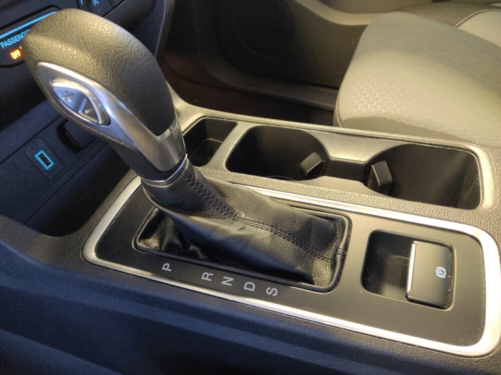 2019 Ford Escape in Live Oak, TX 78233 - 18093168 26