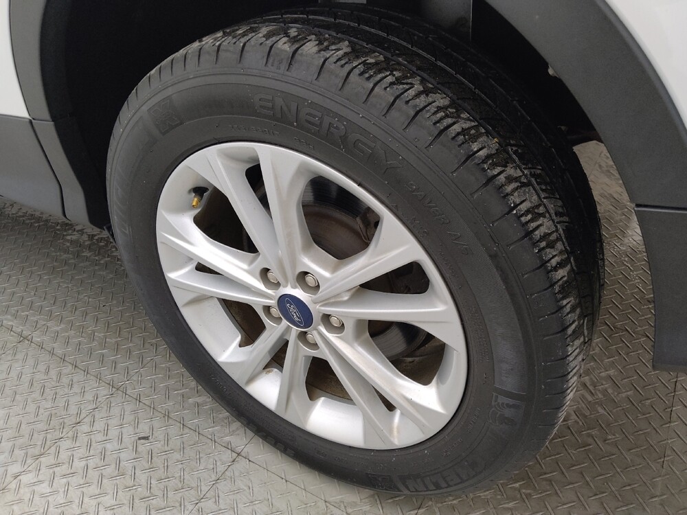 2019 Ford Escape in Live Oak, TX 78233 - 18093168 31