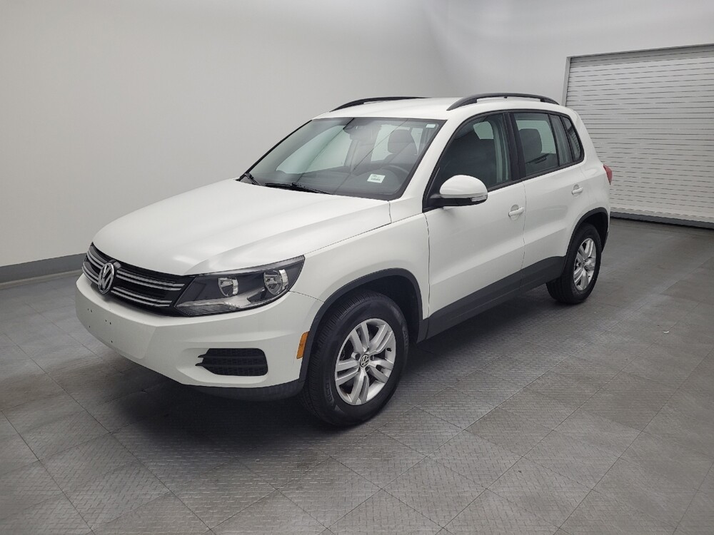 2017 Volkswagen Tiguan in Toledo, OH 43617 - 18093180 2