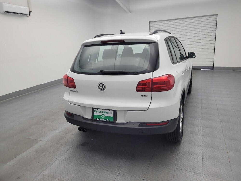 2017 Volkswagen Tiguan in Toledo, OH 43617 - 18093180 7